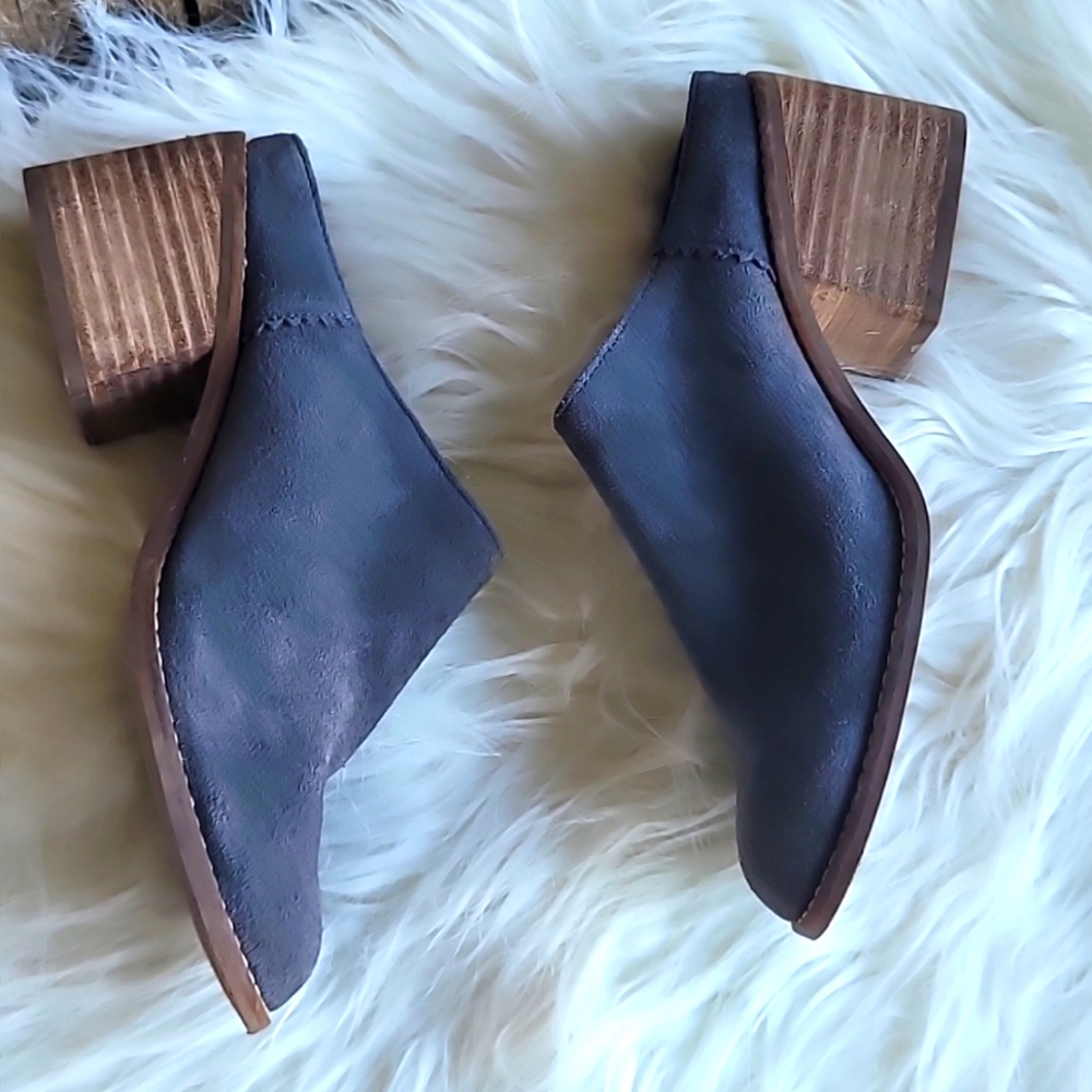 TOMS Leila Forged Iron grey Suede Mules in Size 6.5 - Picture 7 of 9